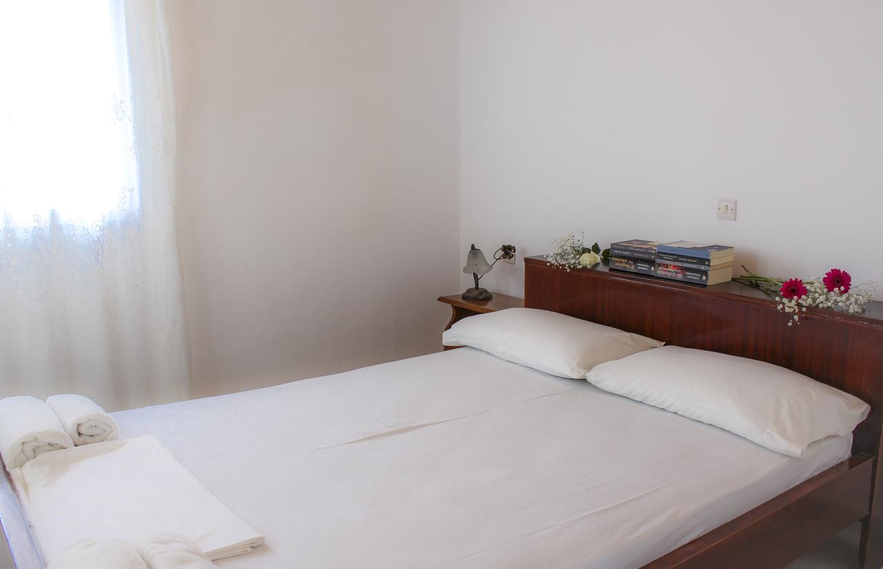 Pelagion II Sea Coral - Beachfront Holiday Home 킵셀리 외부 사진